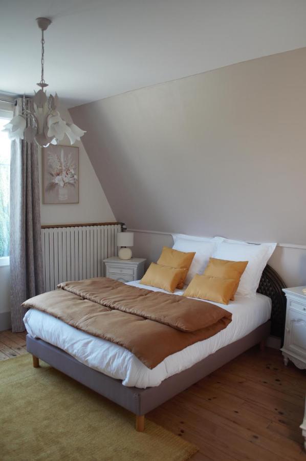 La Villa Des Tilleuls Cambremer Eksteriør billede